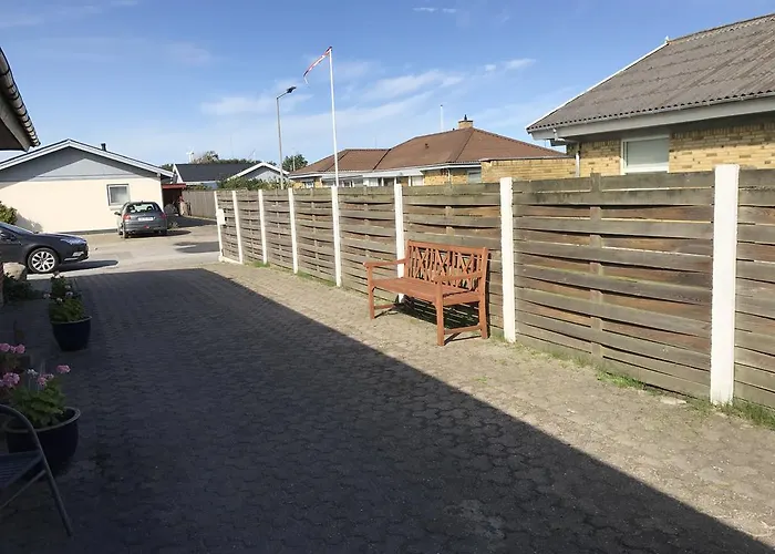 Birkevej Otel *